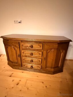 Komoda - 2