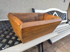 Dřevěný masivní truhlík - 2