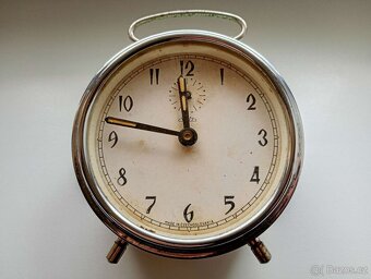 2x starý budík Prim - 2