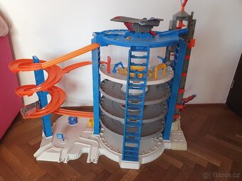 Hot Wheels Super ultimátní mega garáž - 2