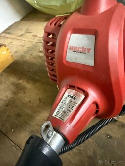 Strunovka Hecht 130 R - 2