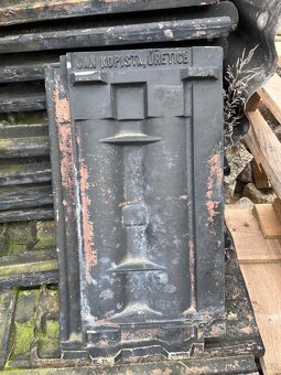 Střešní tašky ZDARMA za odvoz - 2