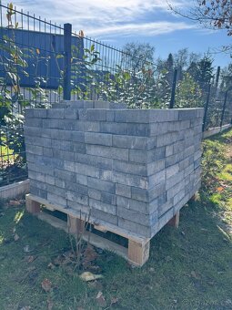 Zámková dlažba Best Trivio cca 20m2 - 2