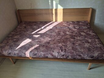 rozkládací gauč - 2