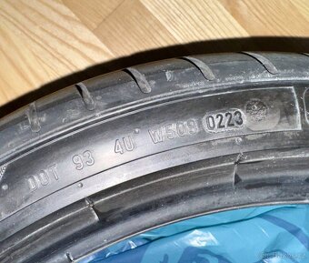 Pirelli P ZERO R19 93Y Runflat - 2