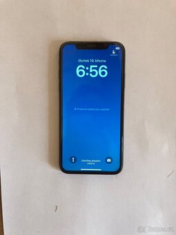 Apple iPhone X 64GB - 2