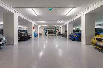 Prodej modernizovaného autoservisu 525 m2 v provozu, PRAHA 5 - 2