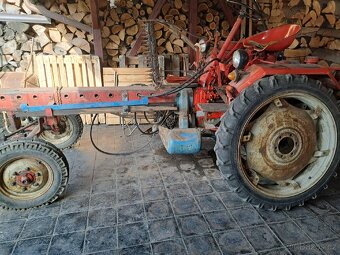 Traktor Rs 09 - 2