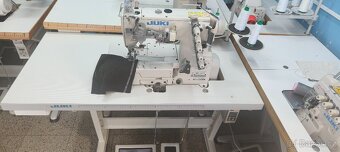 Průmyslový coverlock nejvyšší třídy Juki MF-7523-C11-B56 - 2