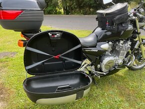 Motokufry Givi+držák + tankvak - 2
