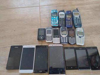 Staré mobily z půdy - 2