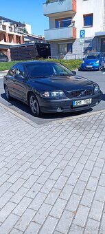 S60 2.4 - 2