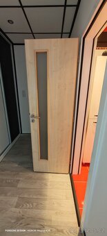 Dveře Frezie Levé+kování top stav 60cm - 2