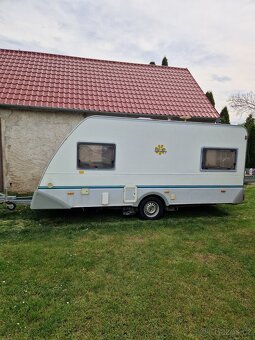 Obytný přívěs KNAUS Country 460 - 2