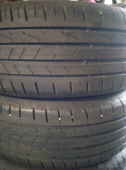 215/65/17 letní dot24 vzorek 2x6,5mm a 2x5,5mm - 2