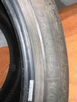 pneu Altenzo 315/35/20 - 2