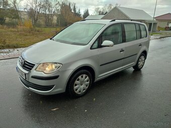 VW Touran, 1.9TDI , 77Kw, r.v. 2007 , Bez koroze - 2