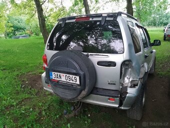 Jeep Cherokee - 2