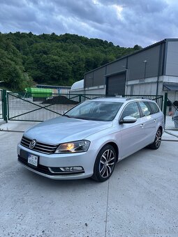 Volkswagen Vw Passat B7 Combi 2.0 TDi 103kw Tažne - 2