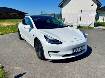 Tesla Model 3 4x4 Long Range 75 kWh DPH Tažné - 2