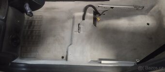 Prodám koberec z Octavia 1 RS - 2