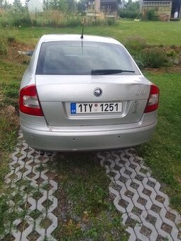 Škoda Octavia 2 1.6 75kw - 2
