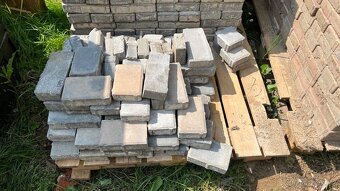 Betonová dlažba šedá 20x10x40 - 2