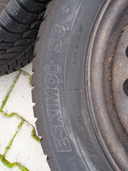 zimní pneumatiky s disky 195/60R15 - 2
