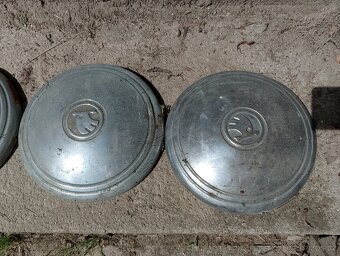 Poklice na Škoda 100l, 110l, 1000mb - 2