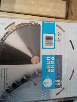 Pilový kotouč na dřevo - 2