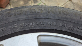Zimní kola 215/65 r16 - 2