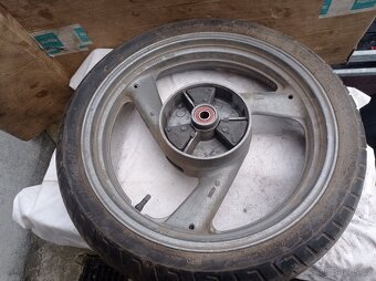 Yamaha XJ 600 Zadní kolo - 2