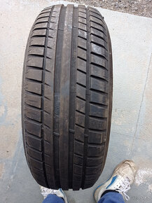 Pneu 195x65x15R - 2