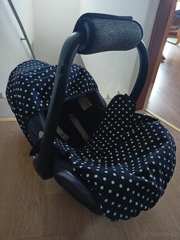 Autosedačka vajíčko Maxi-cosi - 2