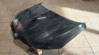 Škoda Superb 3 Kapota motoru 3V0823155A - 2