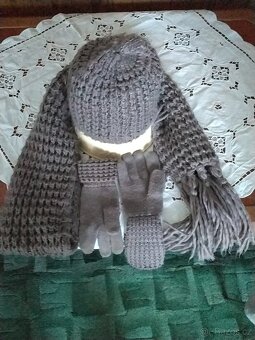 Souprava šála cepice rukavice - 2