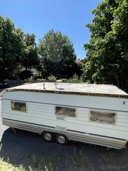 Karavan Eriba Nova - 2