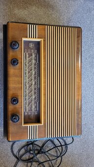 Rádio Tesla 605A - 2