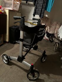 Prodej Invalidního vozíku DMA + úschovný prostor - 2