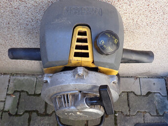 Benzínové bourací kladivo Wacker Neuson BH 23 - 2