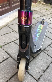 Freestyle kolobezka Striker LUX - 2