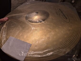 činel Millenium 16" Crash - 2