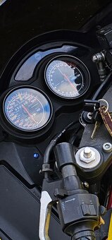 Suzuki rf 600r - 2