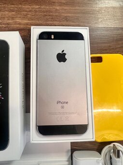 iPhone SE 32GB - 2
