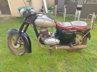 Jawa 250 kývačka - 2