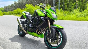 Kawasaki Z750 R - 2