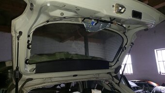 Subaru XV 2015 ZADNI CAST AUTA - 2