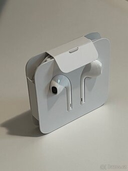 EarPods - drátové Lightning NOVÉ - 2