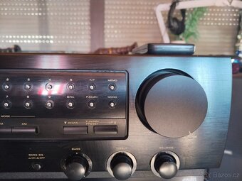 Marantz 74SR45/02b receiver . Ovladač nereaguje. - 2