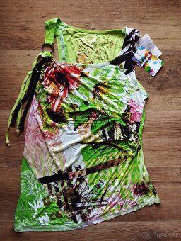 NOVÉ tílko Desigual vel. XL - 2